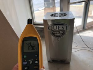 Only dehumidifiers can guarantee humidity levels ideal for construction.